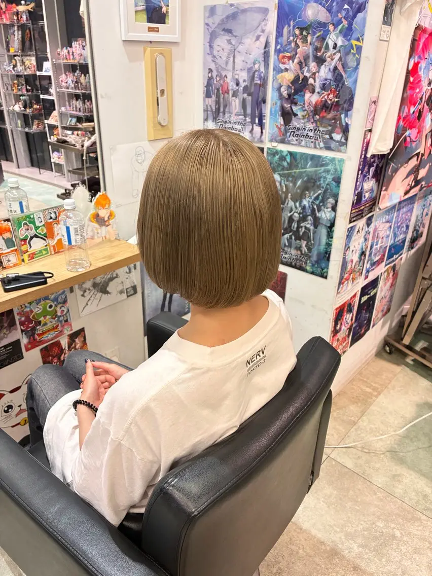 ショート ヘアカラー オタク美容師/渋谷 🍒ダブルカラーのヘアスタイル