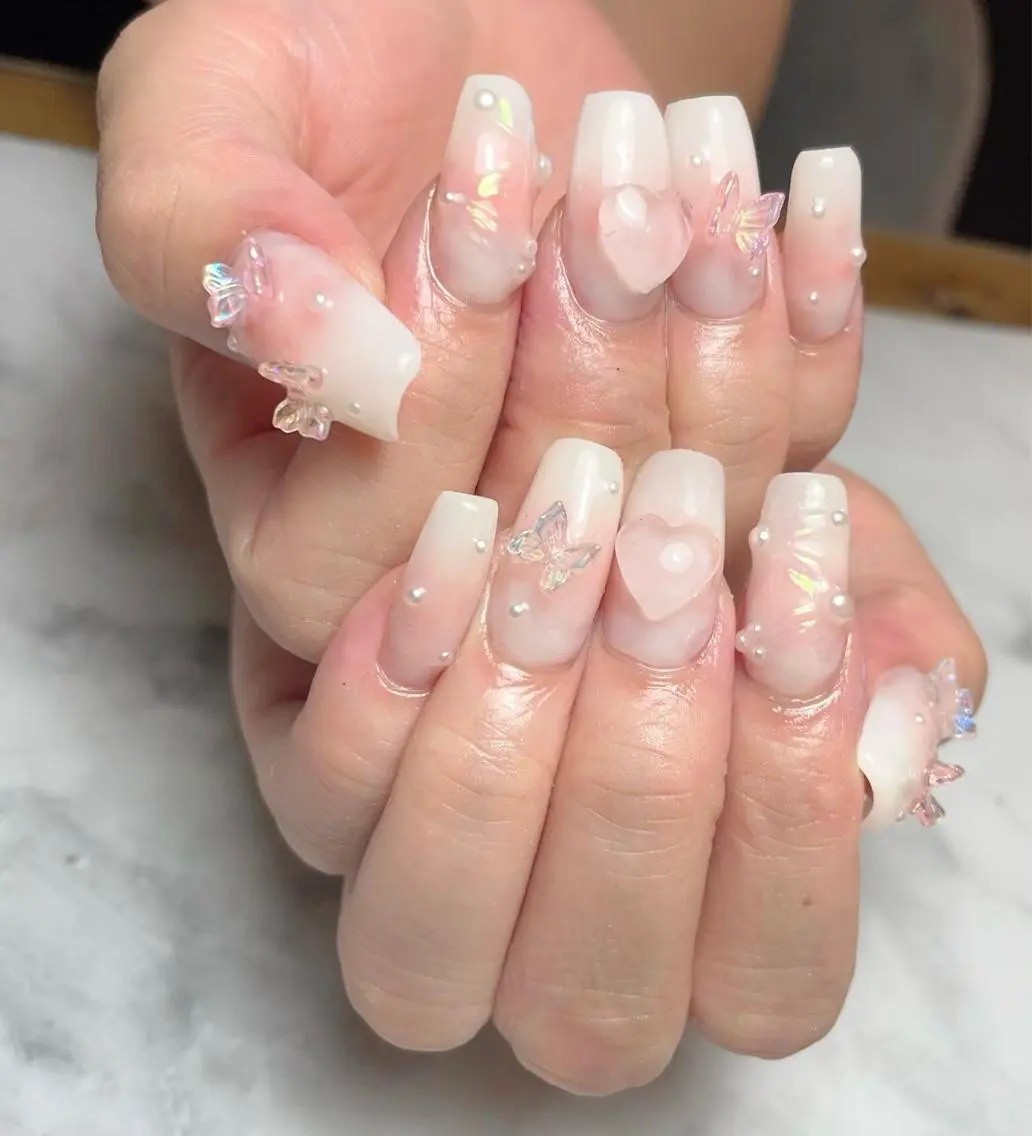 ネイル ハンドネイル Feel ‪‪☺︎‬Yuriaのネイルデザイン