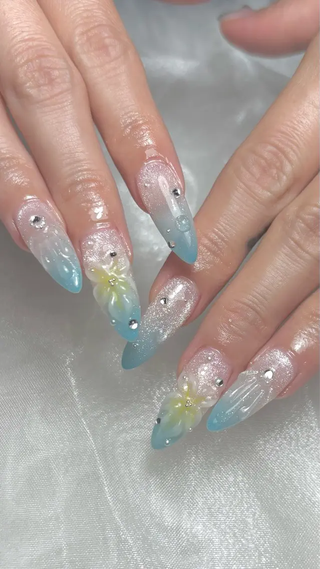 ネイル チークネイル ドット 長さ出し フラッシュネイル フラッシュマグ ハンドネイル nail salon Anela🪽🫧のネイルデザイン