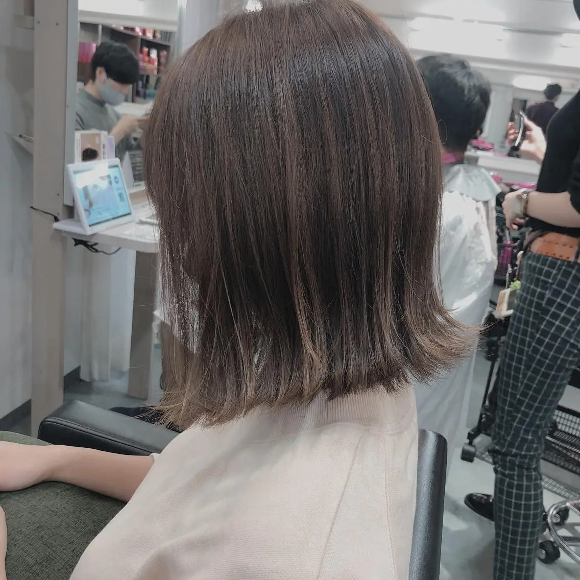 ミディアム カラー 髪質改善 中川 翔のヘアスタイル