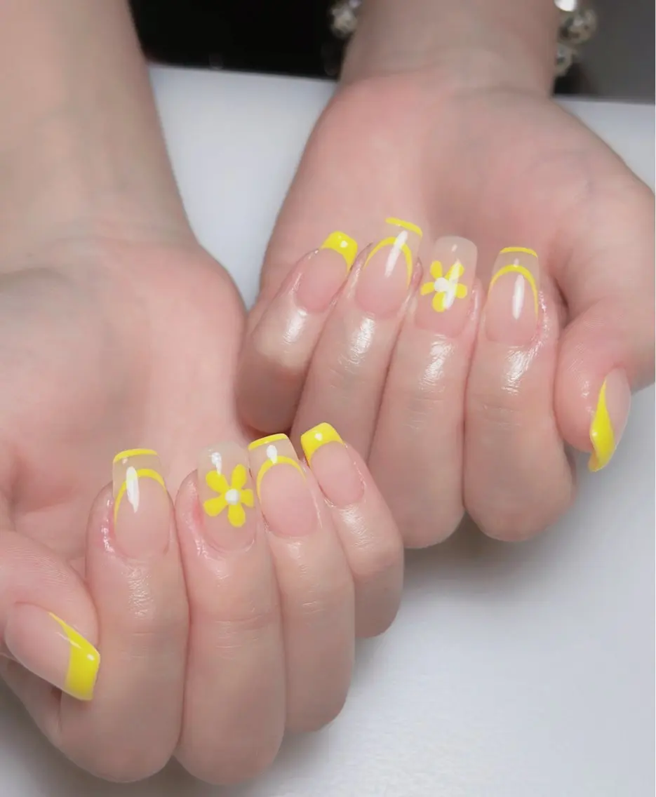 ネイル オーロラネイル 長さ出し フットネイル ラメ(グリッター) ラメグラデーション ハンドネイル 👍thumbs up nail👍のネイルデザイン