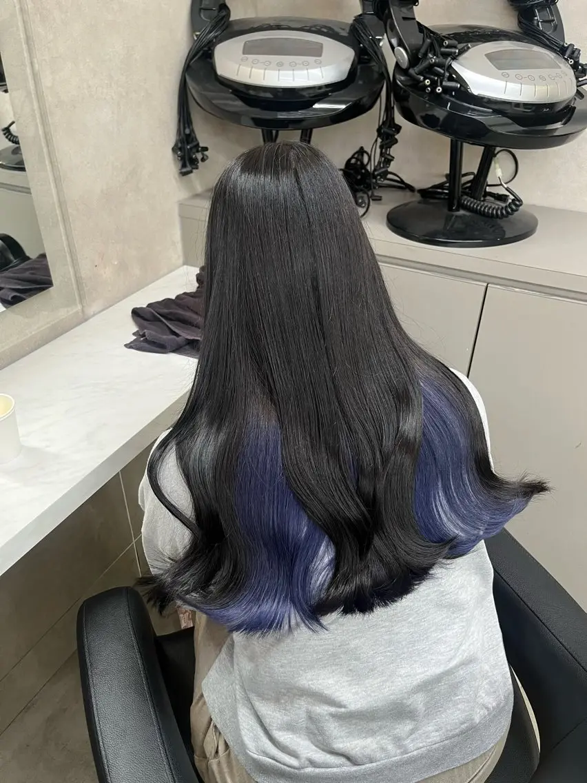 ロング ヘアカラー トリートメント ヘッドスパ ヘアセット 寒色/ベージュヘア ブリーチありMiOのヘアスタイル