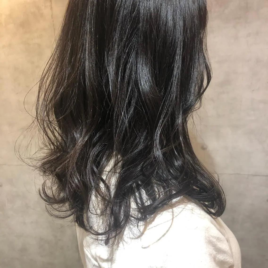 ミディアム アッシュ 🪞顔周りカット🪞 北里朋子のヘアスタイル