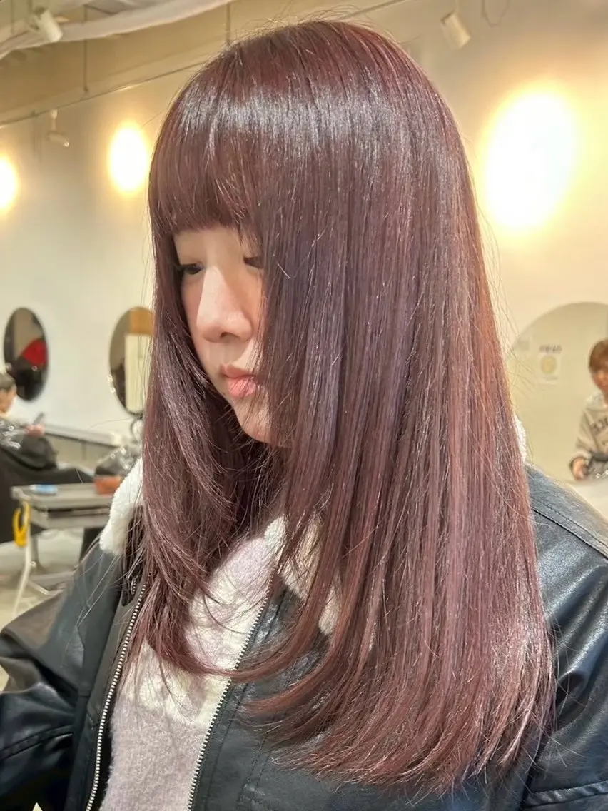 セミロング LUCK rizunaのヘアスタイル