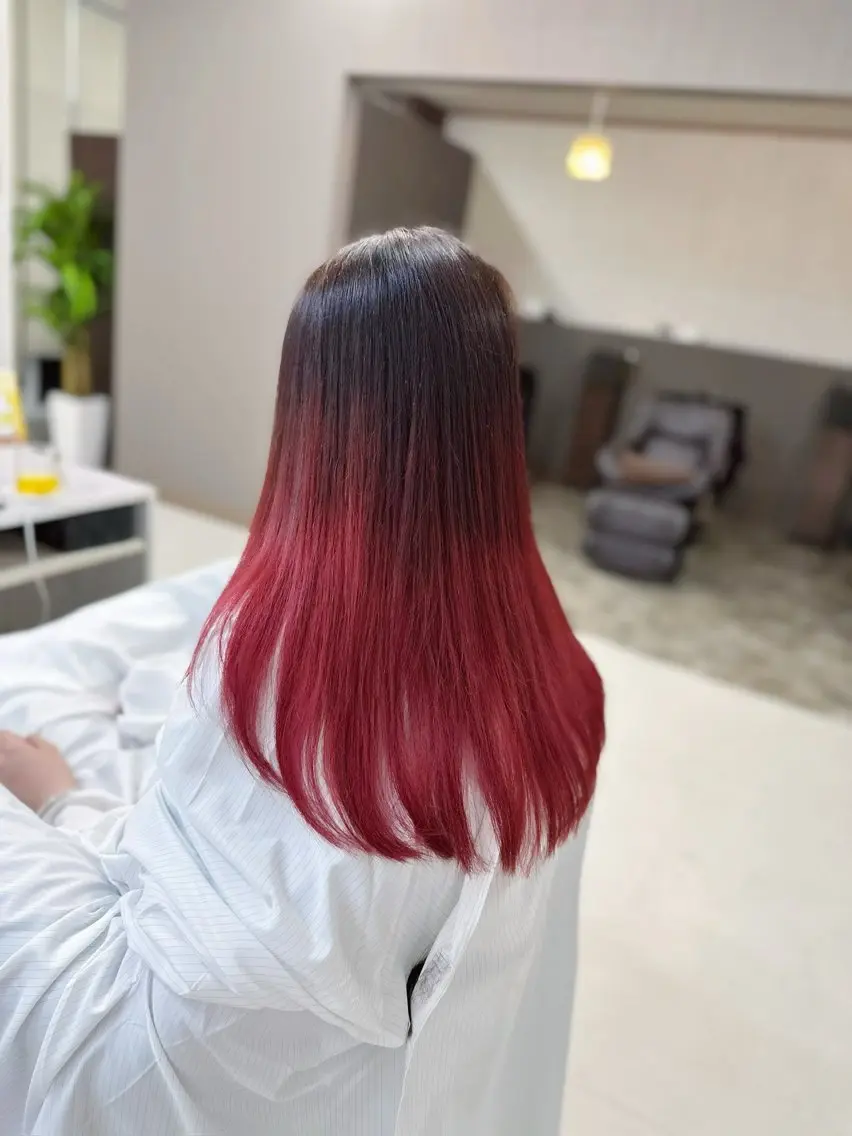 セミロング カラー グラデーションカラー ヘアカラー トリートメント YURI ✨のヘアスタイル