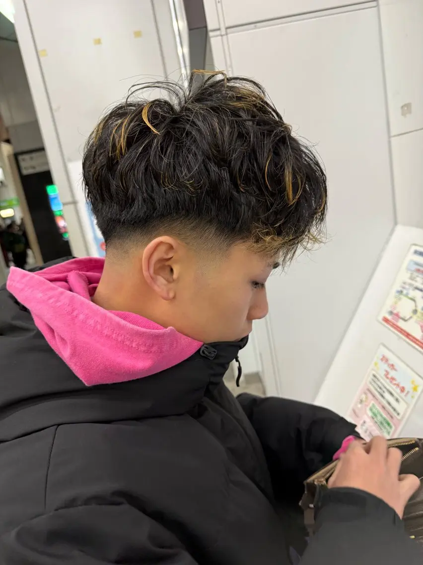 ミディアム brotokyo田代 恭成　神田のヘアスタイル