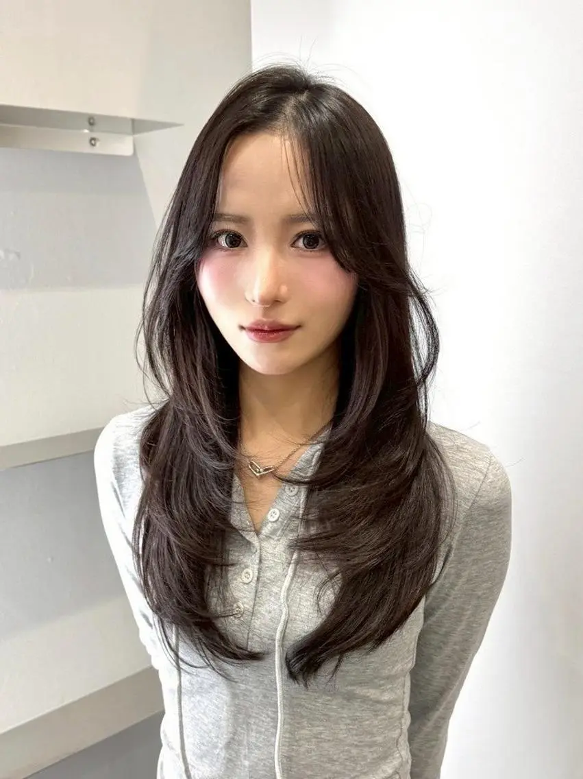 【ケアメニュー🎀】似合わせカット+ oggi otto5step内部補修トリートメント⋆*4800🩶の写真