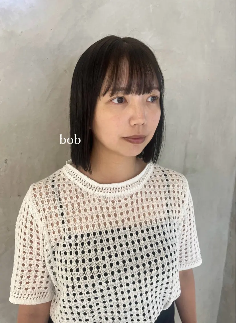 ミディアム カラー カット ヘアカラー トリートメント 切りっぱなしボブ/ 艶カラー/綾莉のヘアスタイル