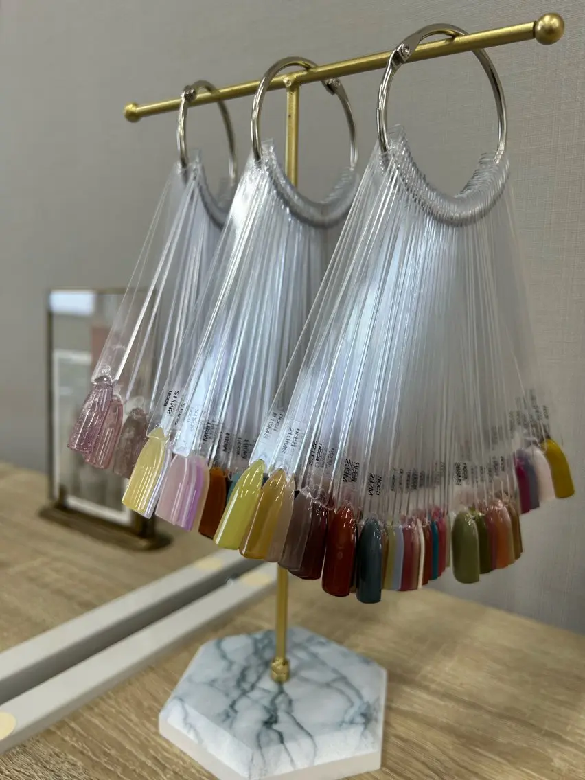 ネイル ワンカラーネイル nailsalon magentaのネイルデザイン