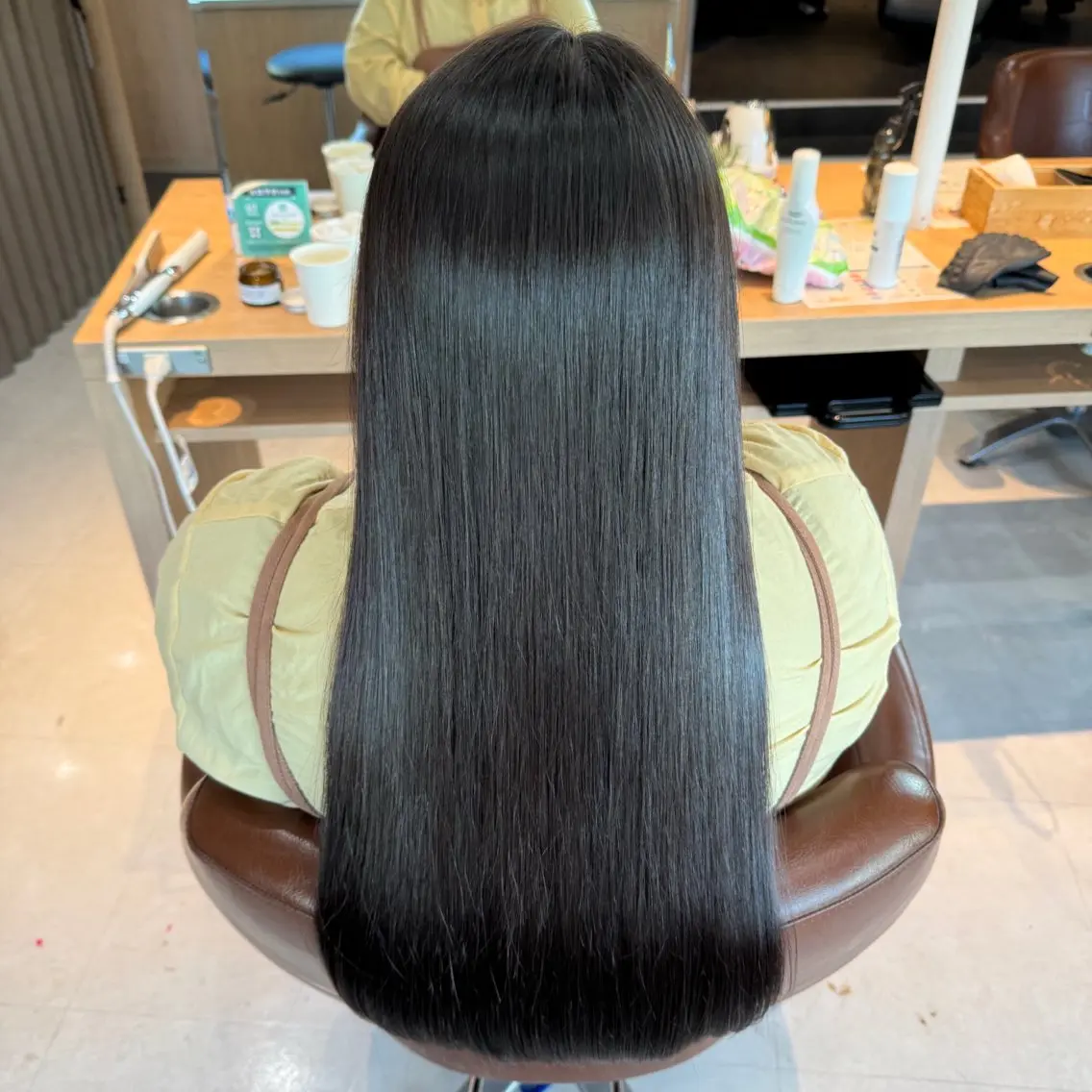 ロング パーマ 縮毛矯正 ストレートパーマ 中野 希望のヘアスタイル