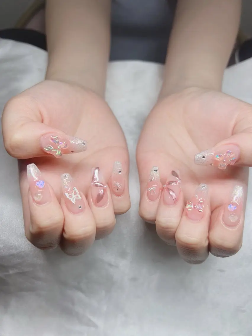 ネイル 長さ出し グラデーション キラキラネイル マグネットネイル ニュアンスネイル Lee Nails チップ長さだし専門店のネイルデザイン