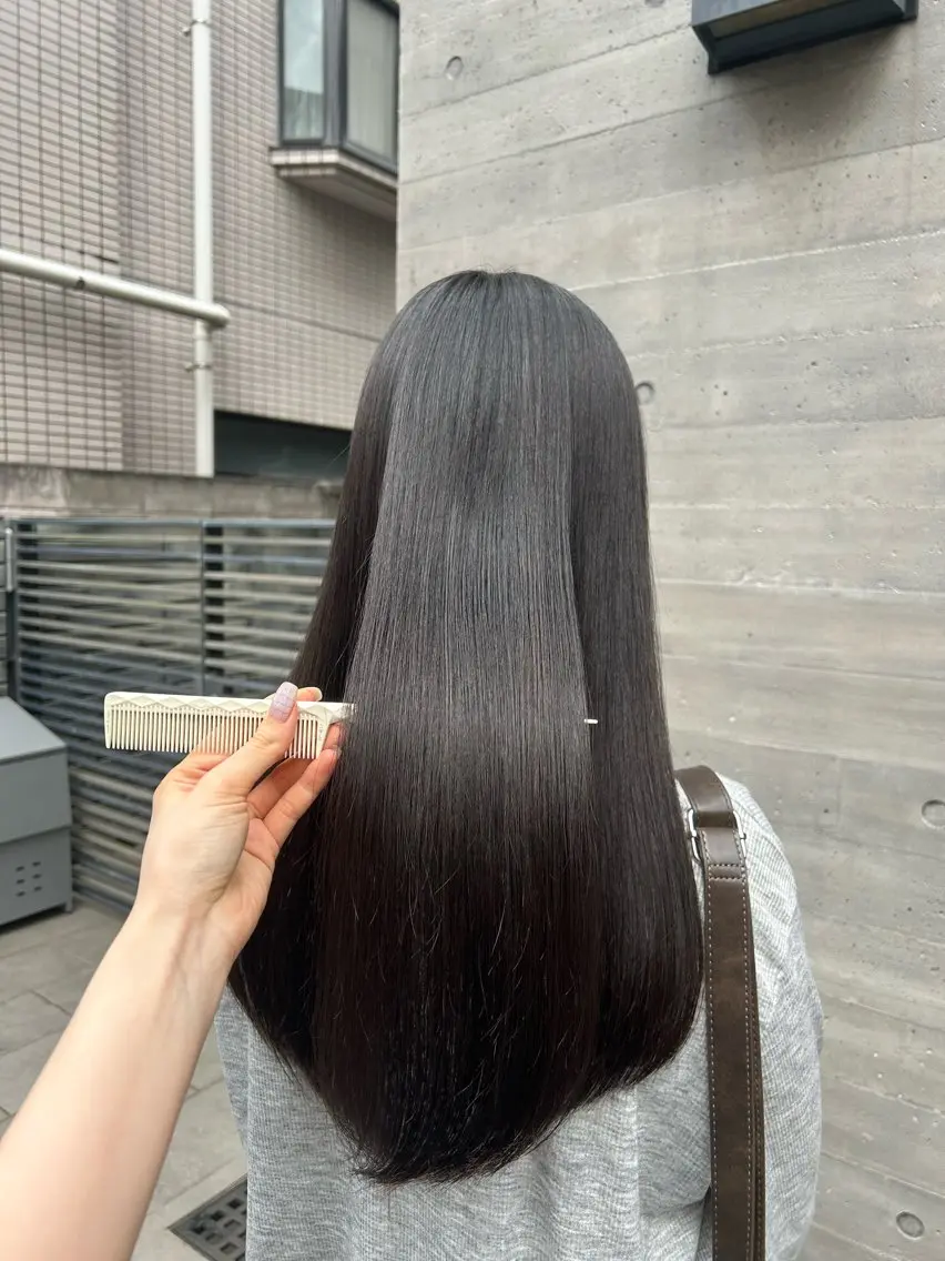 ロング 縮毛矯正 似合わせカット&艶 カラー🤍ヒナタ🤍のヘアスタイル