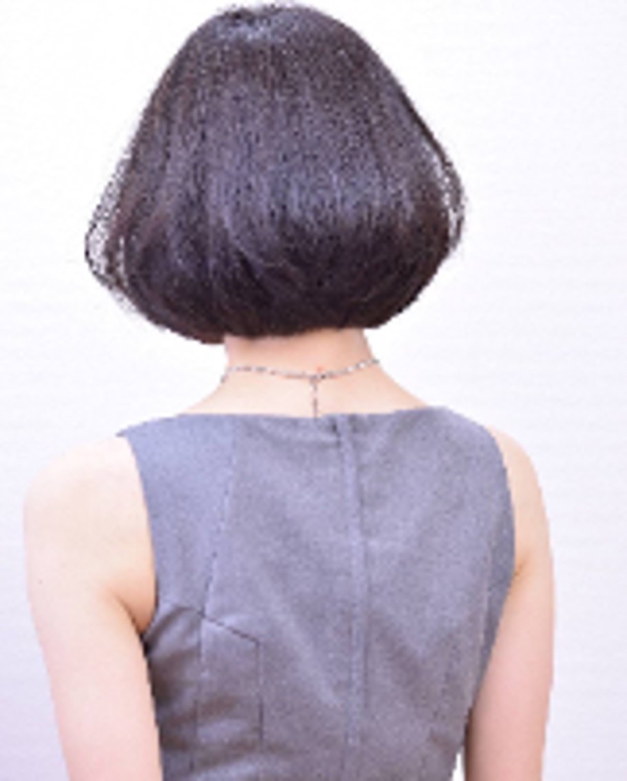 ミディアム シ マのヘアスタイル
