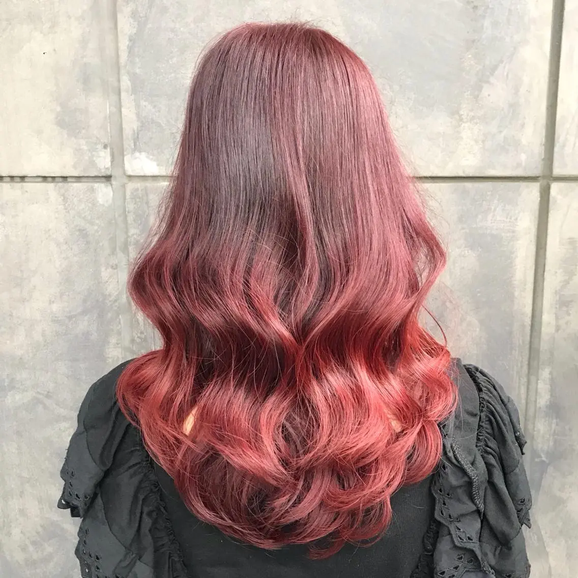セミロング カラー ブリーチ グラデーションカラー ピンクカラー タンバルモリ ヨシンモリ K-POP好き美容師 🇰🇷Kai.Yのヘアスタイル