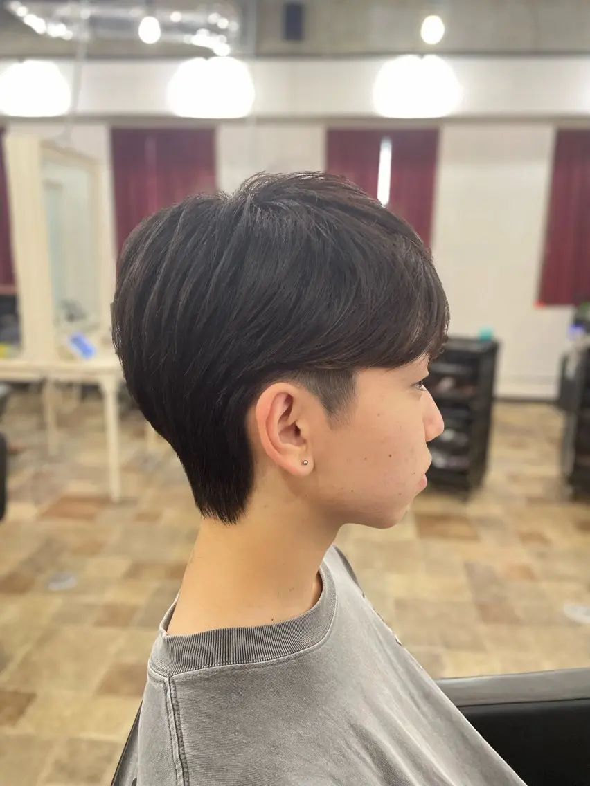 men'sカット縮毛矯正の写真