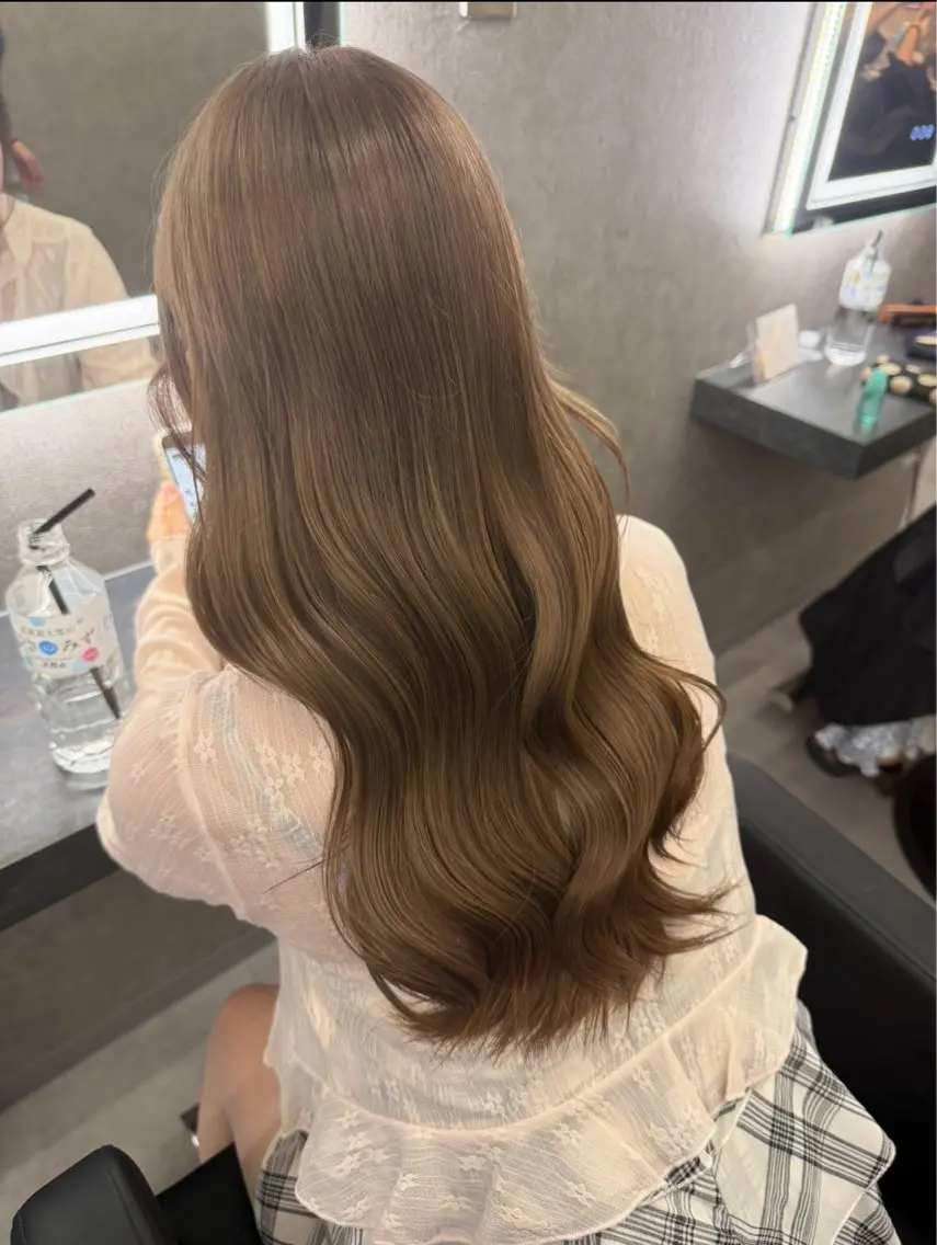 🤍ྀི黒染め履歴がある方🤍ྀིケアブリーチ使用🌟トリプルカラー(ブリーチ2回)+髪質改善トリートメントの写真