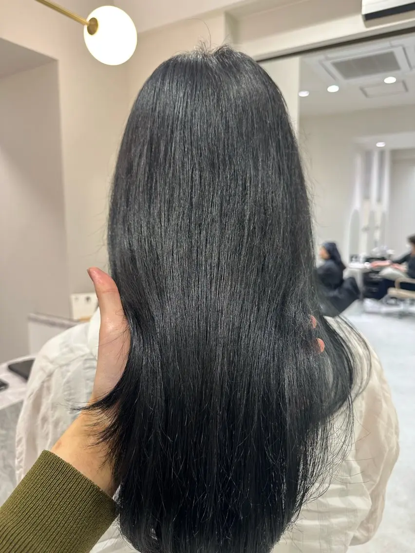 ロング パーマ カット ヘアカラー 縮毛矯正 トリートメント 韓国レイヤー✨ yasuko銀座のヘアスタイル