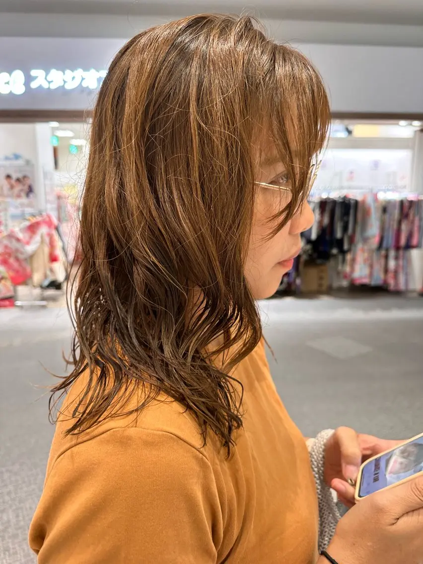 セミロング カット GOAT_茅ヶ崎 キシ サクラのヘアスタイル