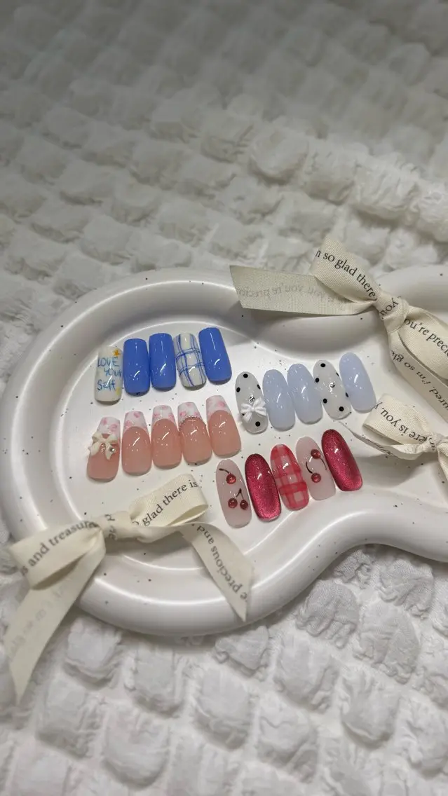 ネイル ハンドネイル colore' ‎♥mainaのネイルデザイン
