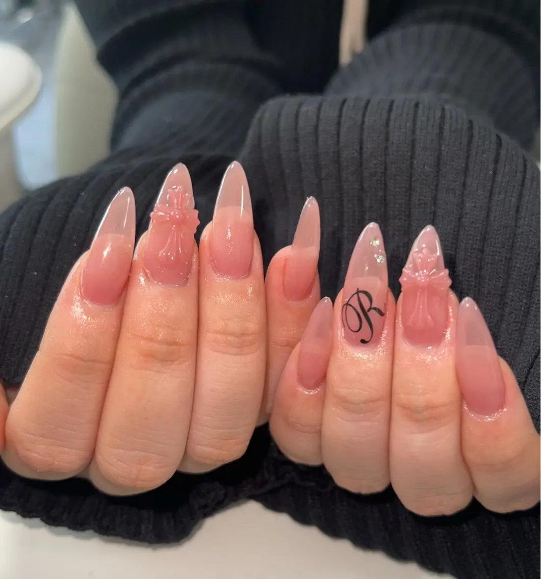 ネイル オーロラネイル クリアネイル フラッシュネイル ジェルネイル グラデーション ハンドネイル ZUZU AMEE NAILのネイルデザイン