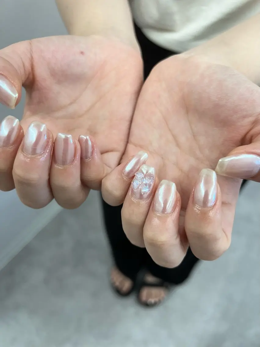 ネイル オーロラネイル ジェルネイル マグネットネイル ミラーネイル ニュアンスネイル Bana_ Nailのネイルデザイン