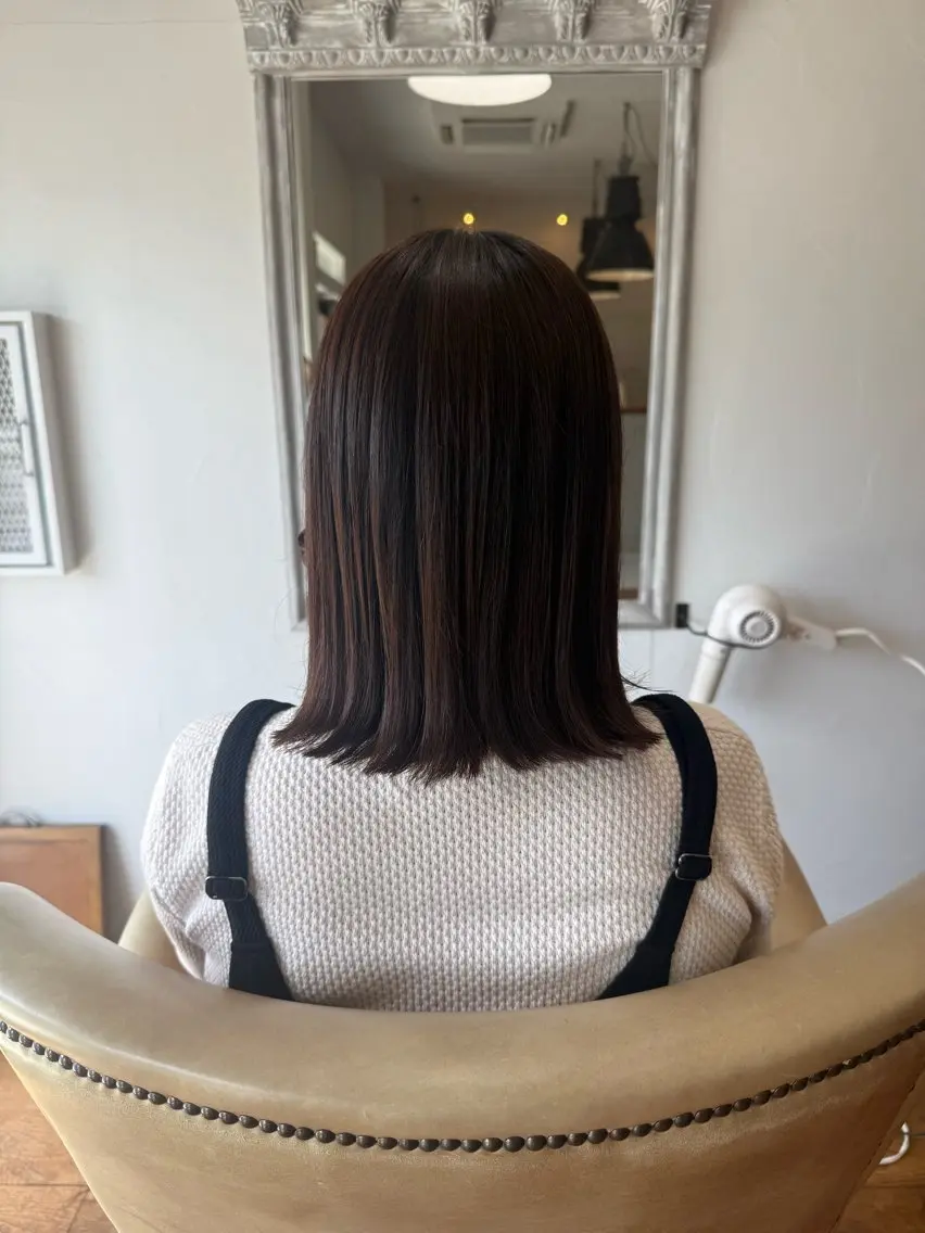 ミディアム Babylone 飯尾 香音のヘアスタイル