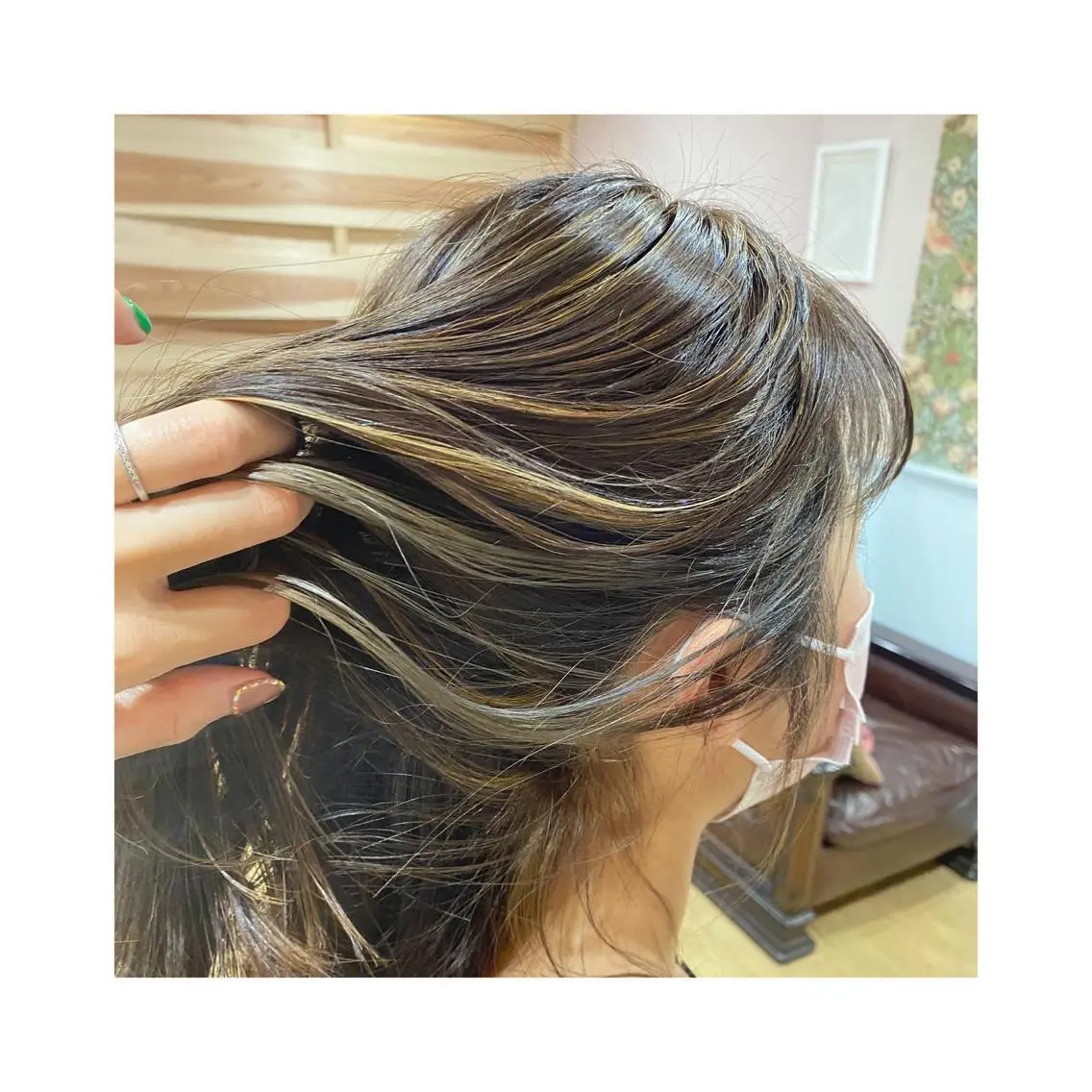 カラー Asuka Mabuchiのヘアスタイル