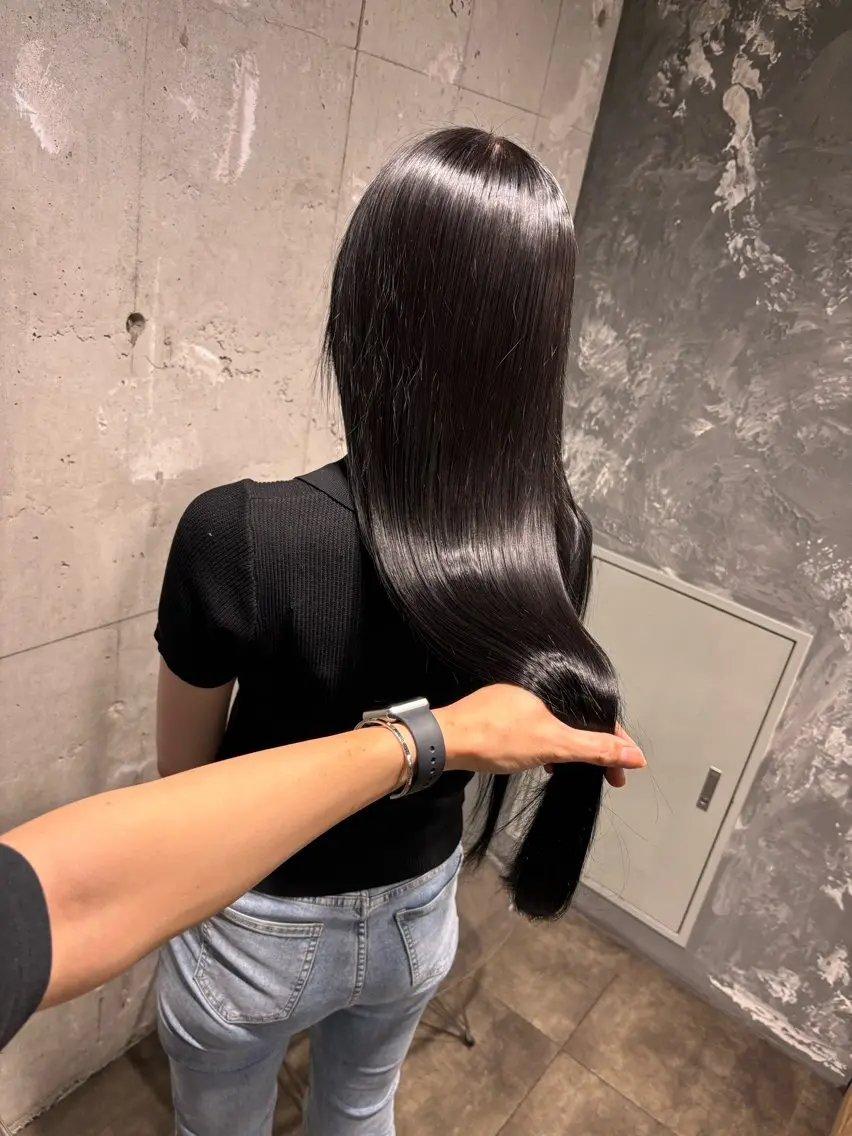 ロング カラー カット ヘアカラー トリートメント ヘッドスパ ヘアセット ベージュカラー💖 やすひろのヘアスタイル