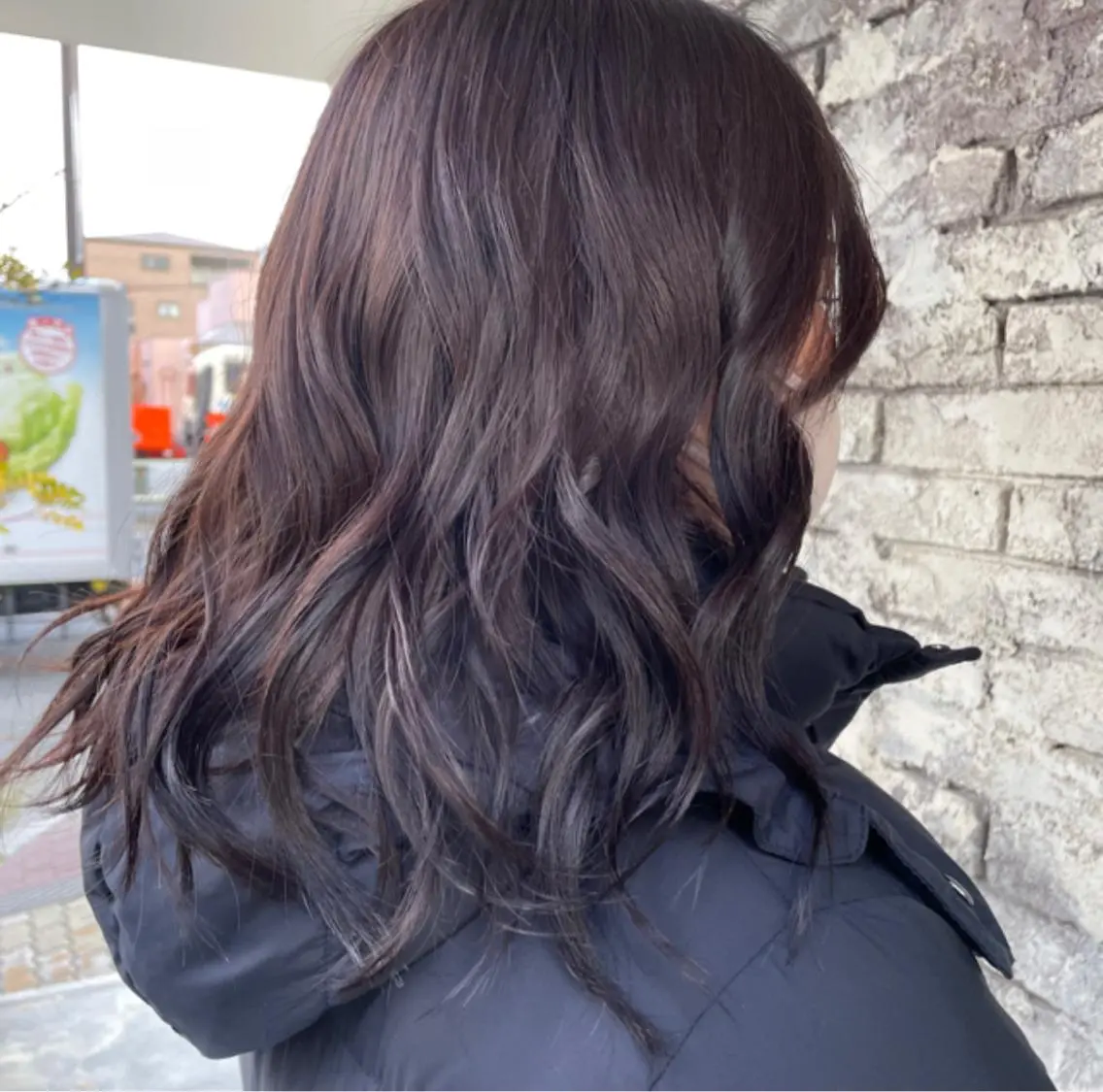 セミロング カラー 芥川 未優のヘアスタイル