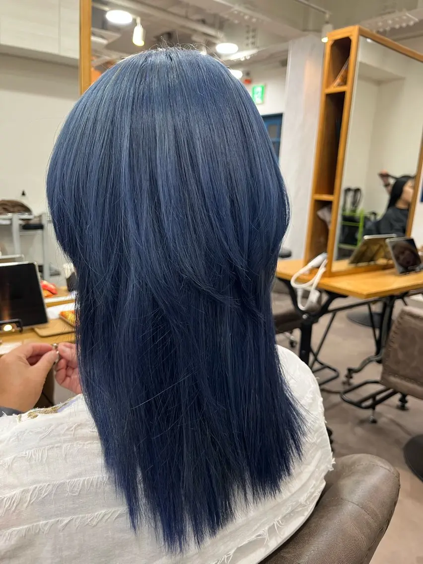 セミロング カット ヘアカラー 縮毛矯正🌟カラー╱ ╱いいじまのヘアスタイル