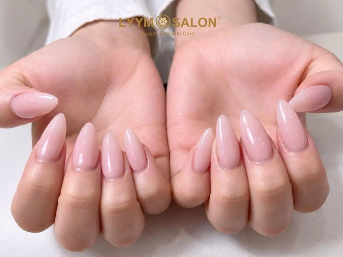 ネイル 韓国ネイル ワンカラーネイル ピンク シンプルネイル ワンホンネイル LYYM Salonのネイルデザイン