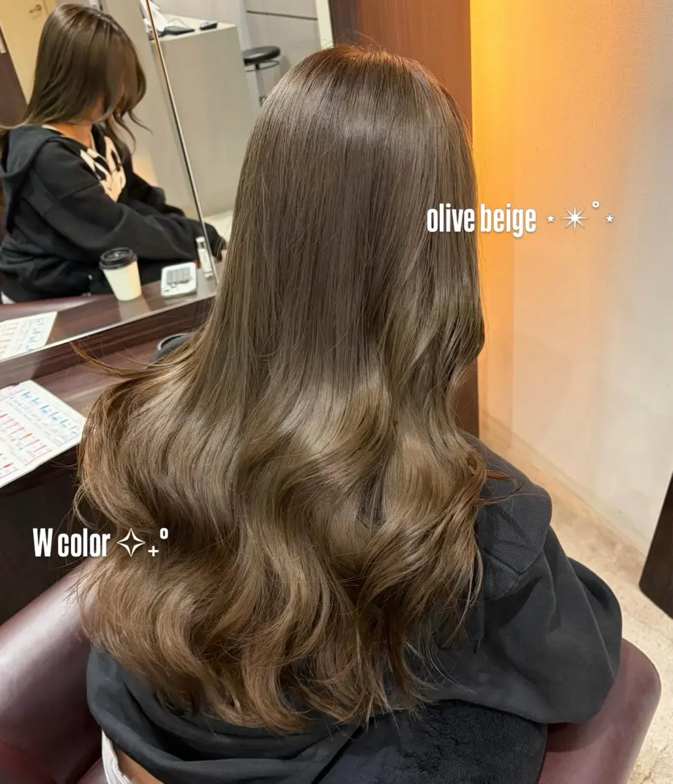 ロング ヘアカラー Rin 🫧のヘアスタイル