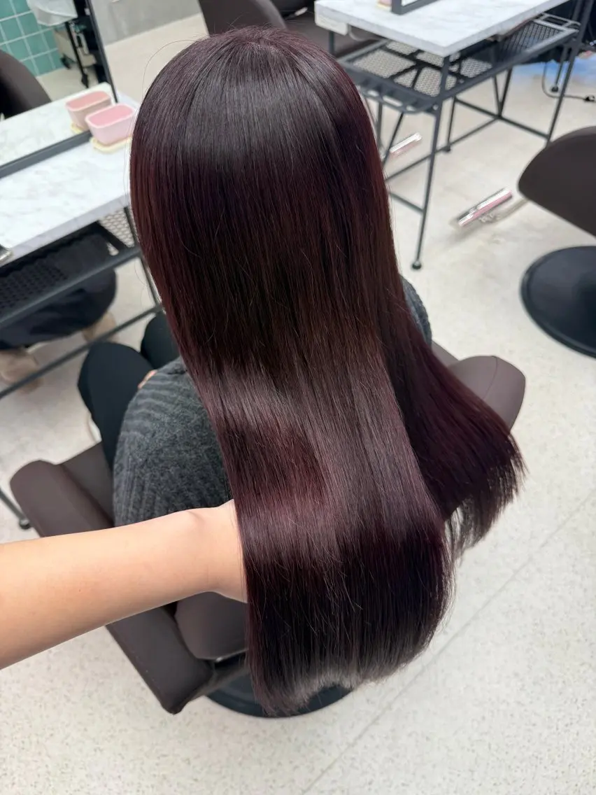 セミロング カット ヘアカラー トリートメント 透明感 オリーブ/ Anna ʚ🎀ɞのヘアスタイル