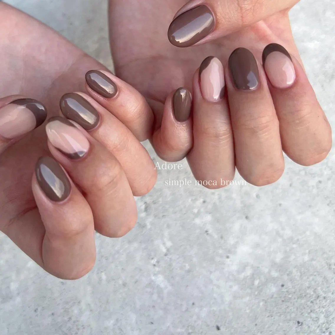 ネイル ブラウン フレンチネイル ニュアンスネイル シンプルネイル ハンドネイル Nail Adore.のネイルデザイン