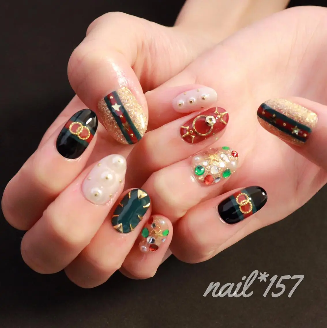 ネイル ストーンネイル nail*157 .のネイルデザイン