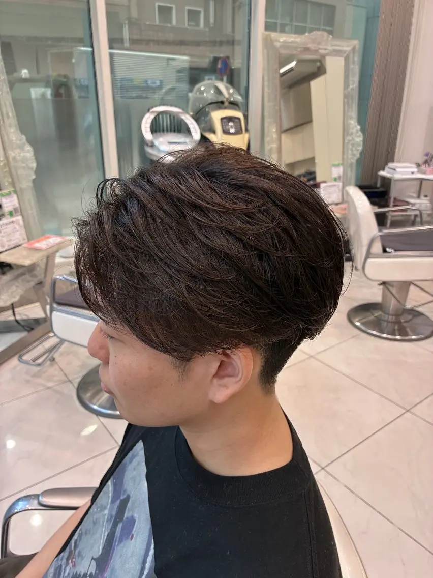 ショート パーマ メンズ フェザーパーマ メンズパーマ カット パーマ 🐧デザインパーマ 🐧小沢有佑のヘアスタイル
