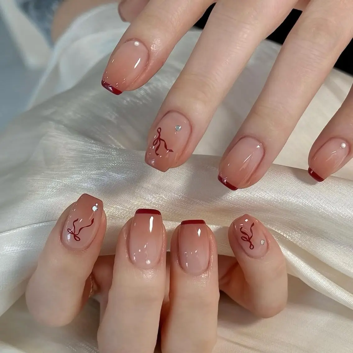 ネイル アートネイル チークネイル 韓国ネイル シンプルネイル ワンホンネイル ハンドネイル Akina Nailのネイルデザイン