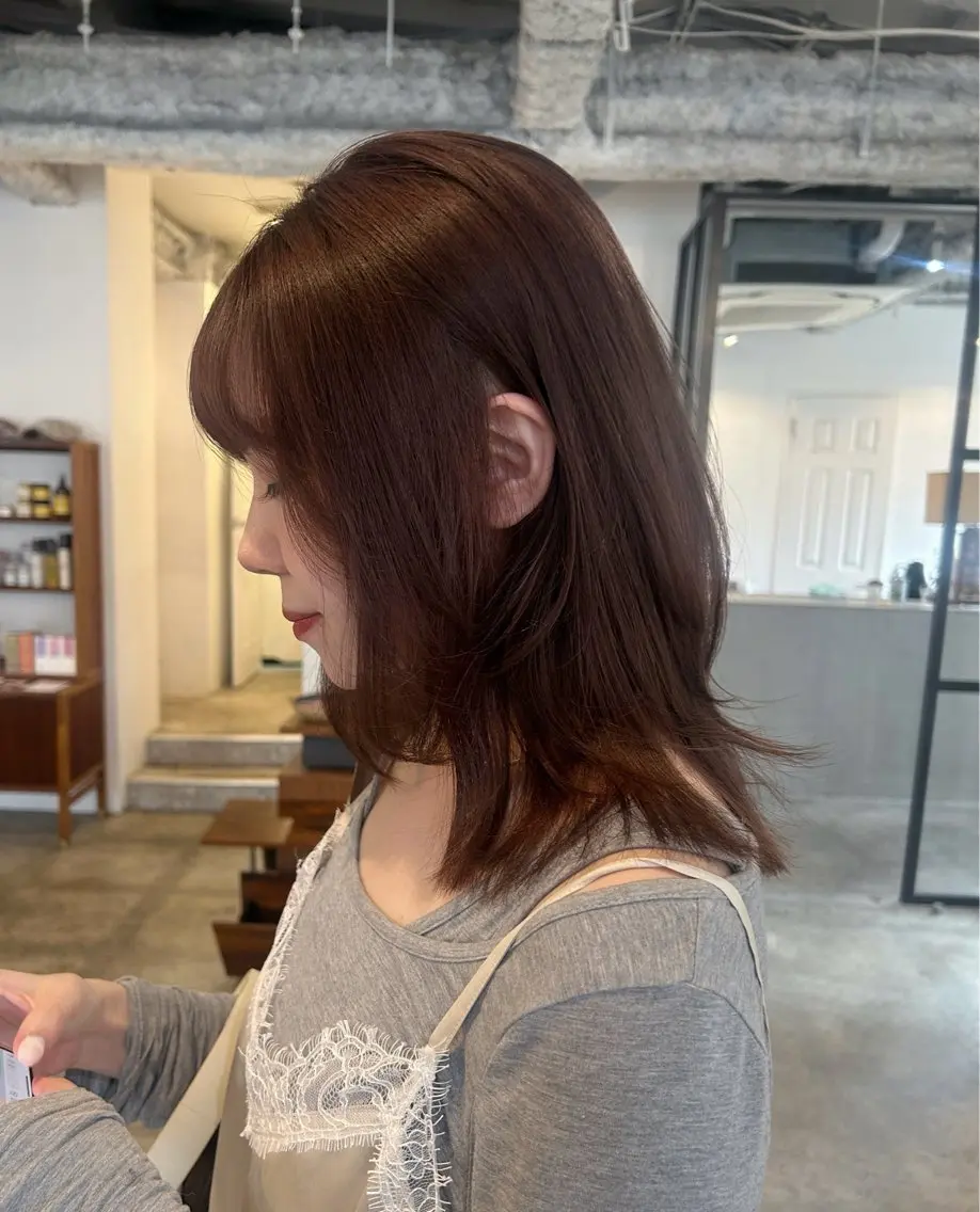 セミロング カラー ヘアアレンジ ブリーチ ヘアカラー 🎀suzuna 透明感colorのヘアスタイル