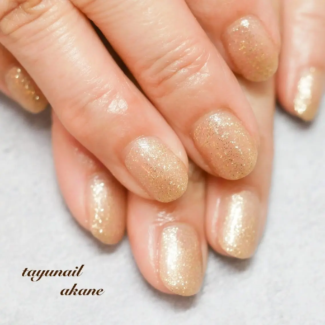 ネイル ブルー ジェルネイル ゴールド ラメ(グリッター) パラジェル ネイルサロン 【たゆnail】のネイルデザイン