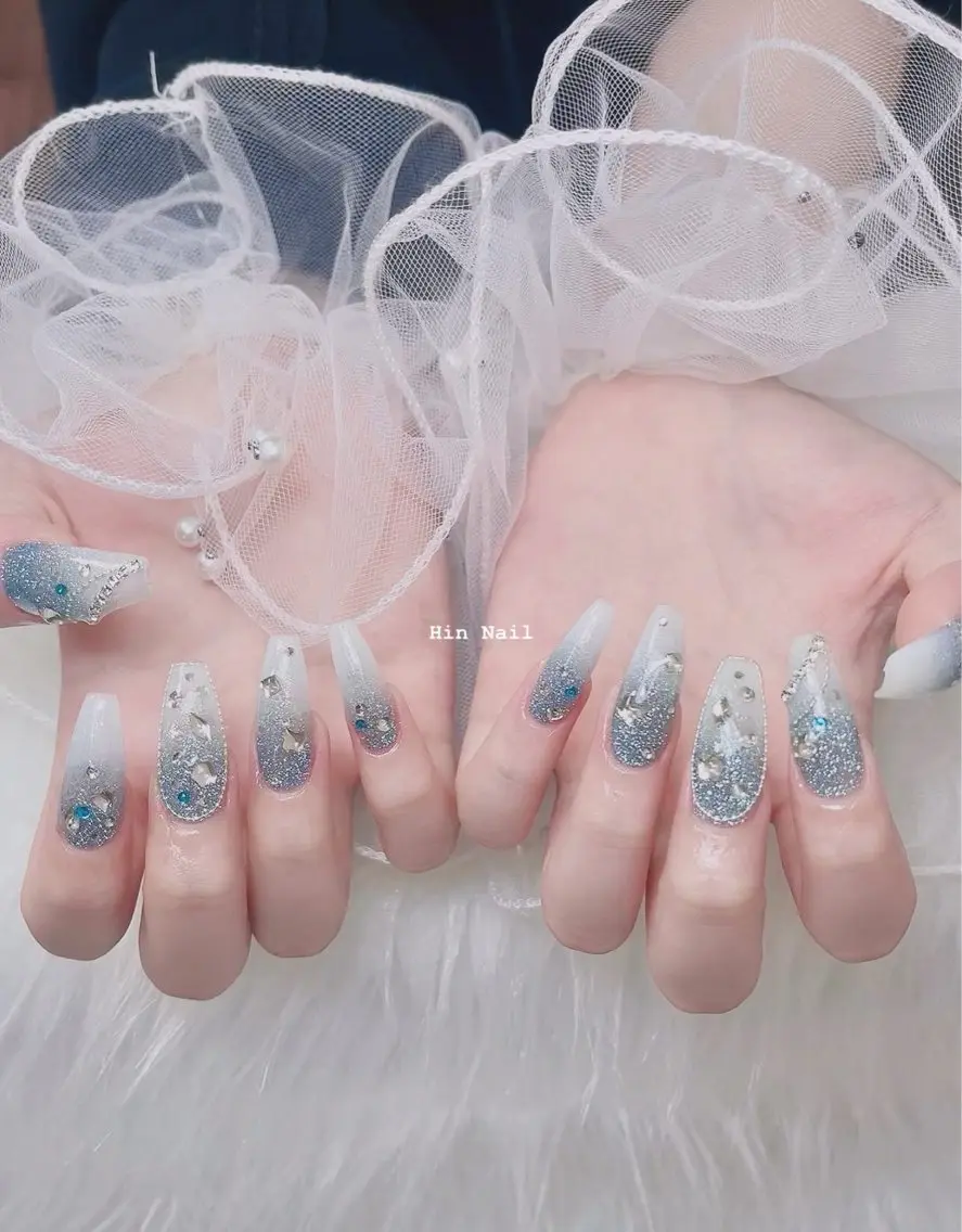 ネイル ハンドネイル Hin Nail 日本橋店のネイルデザイン