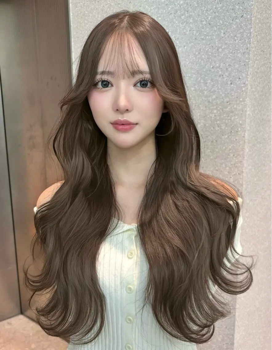 ロング カラー 透明感カラー レイヤーカット カット ヘアカラー トリートメント 香月 元希のヘアスタイル