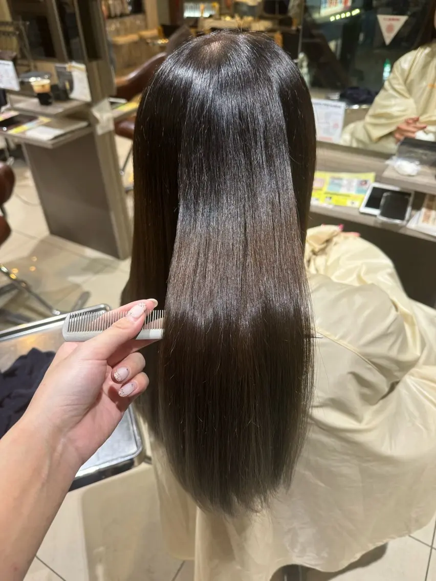 ロング ヘアカラー トリートメント 透明感カラー& メンズアイブロウ専門のヘアスタイル