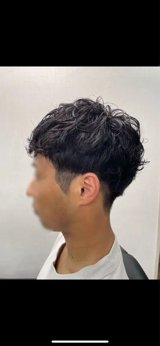 ショート パーマ メンズ メンズパーマ 刈り上げ Nakada Chikaのヘアスタイル