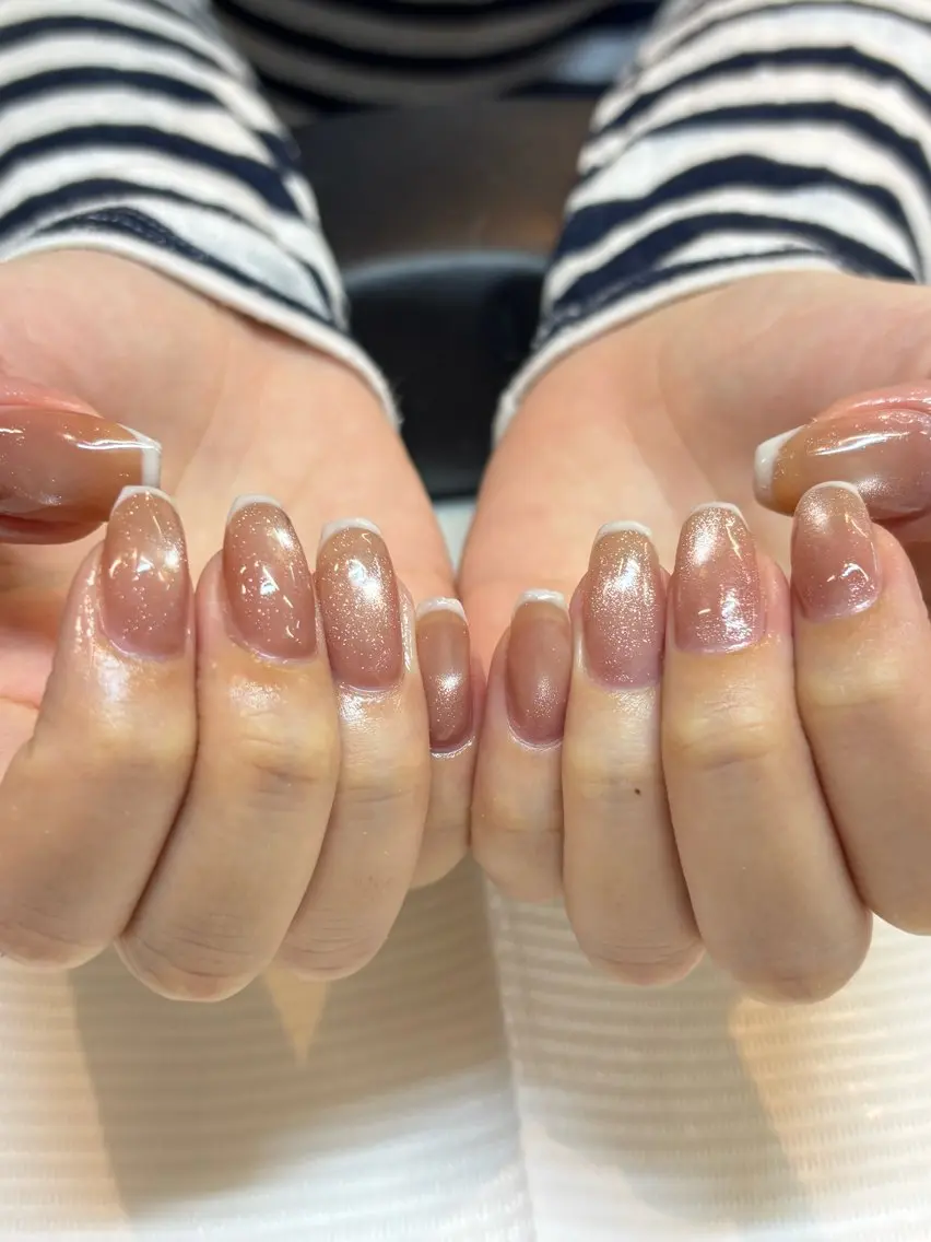 ネイル フレンチネイル マグネットネイル マグネットフレンチ ハンドネイル yumika /心斎橋Noaのネイルデザイン