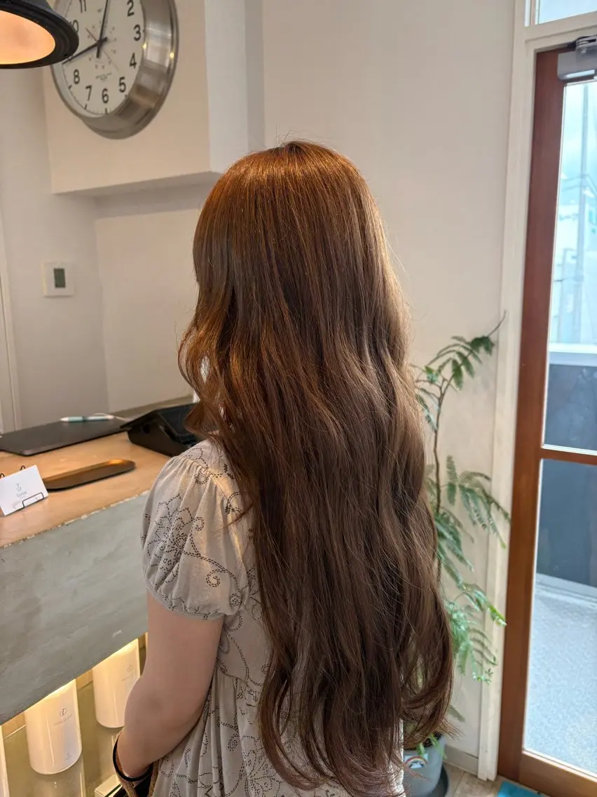 ロング カラー 安部 美里のヘアスタイル