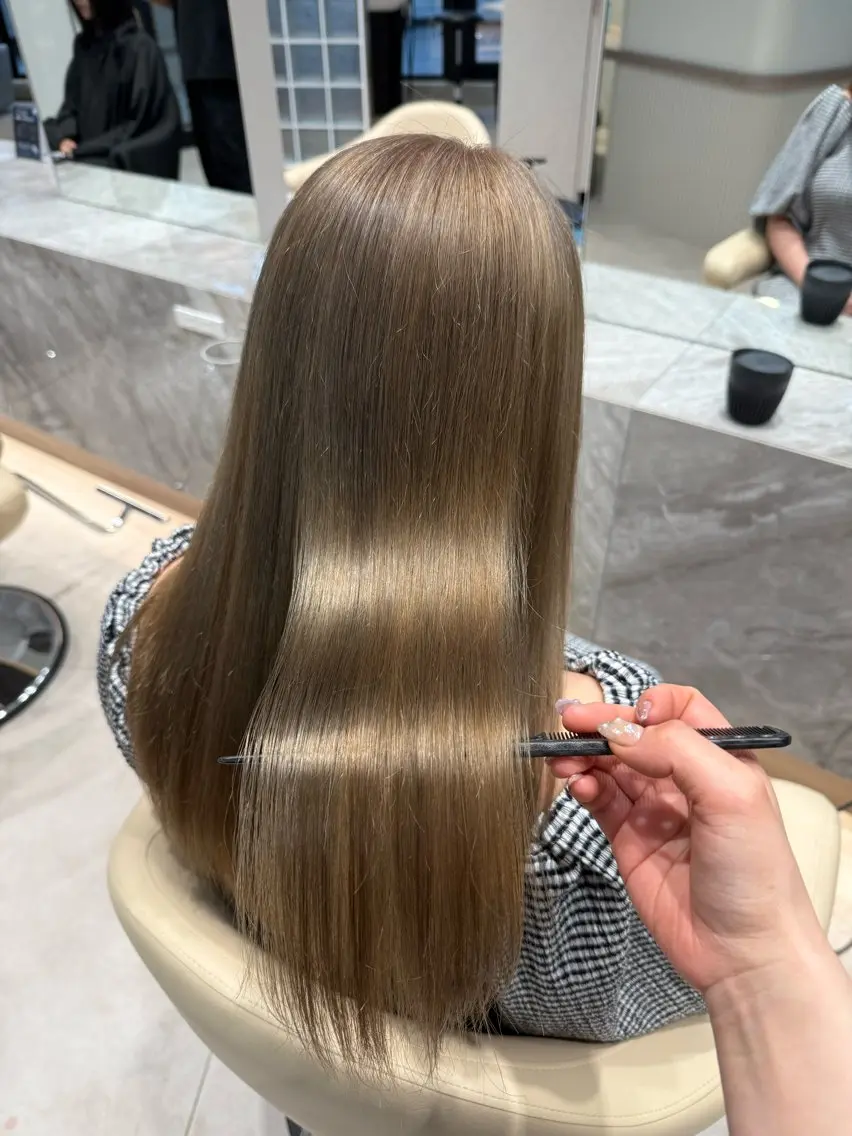 ロング カラー ヘアカラー 木村 智美のヘアスタイル