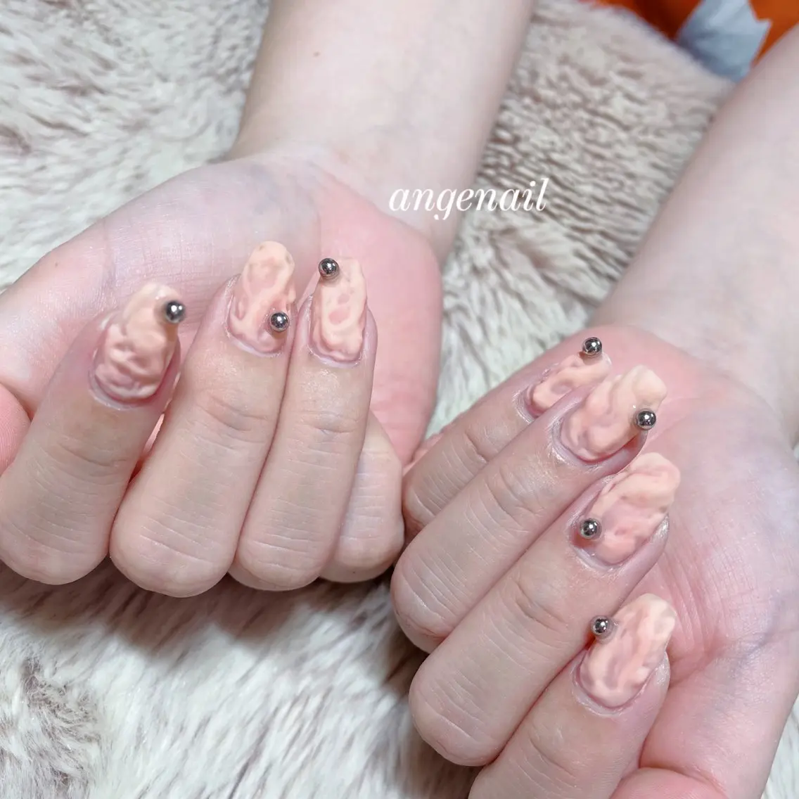 ネイル ハンドネイル オーナーネイリスト MAKIのネイルデザイン