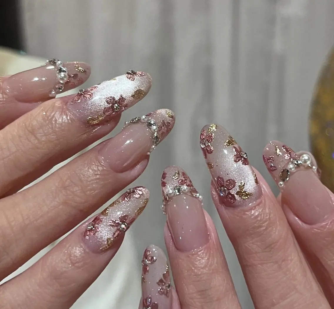 ネイル ハンドネイル エリ🫧 nail池袋東口のネイルデザイン
