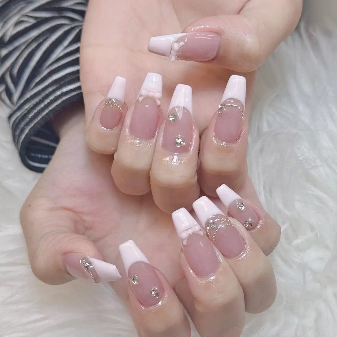 ネイル ハンドネイル ANH ゴテゴテネイルのネイルデザイン