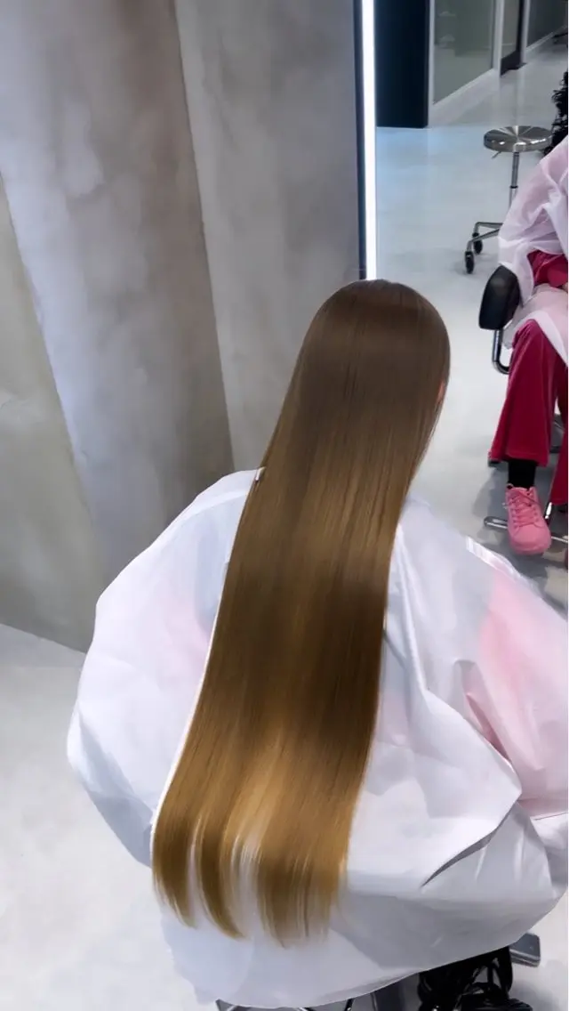 ロング カラー 縮毛矯正 トリートメント カット ヘアカラー トリートメント 🍀美髪クリエイター 味田　雅宏🍀のヘアスタイル
